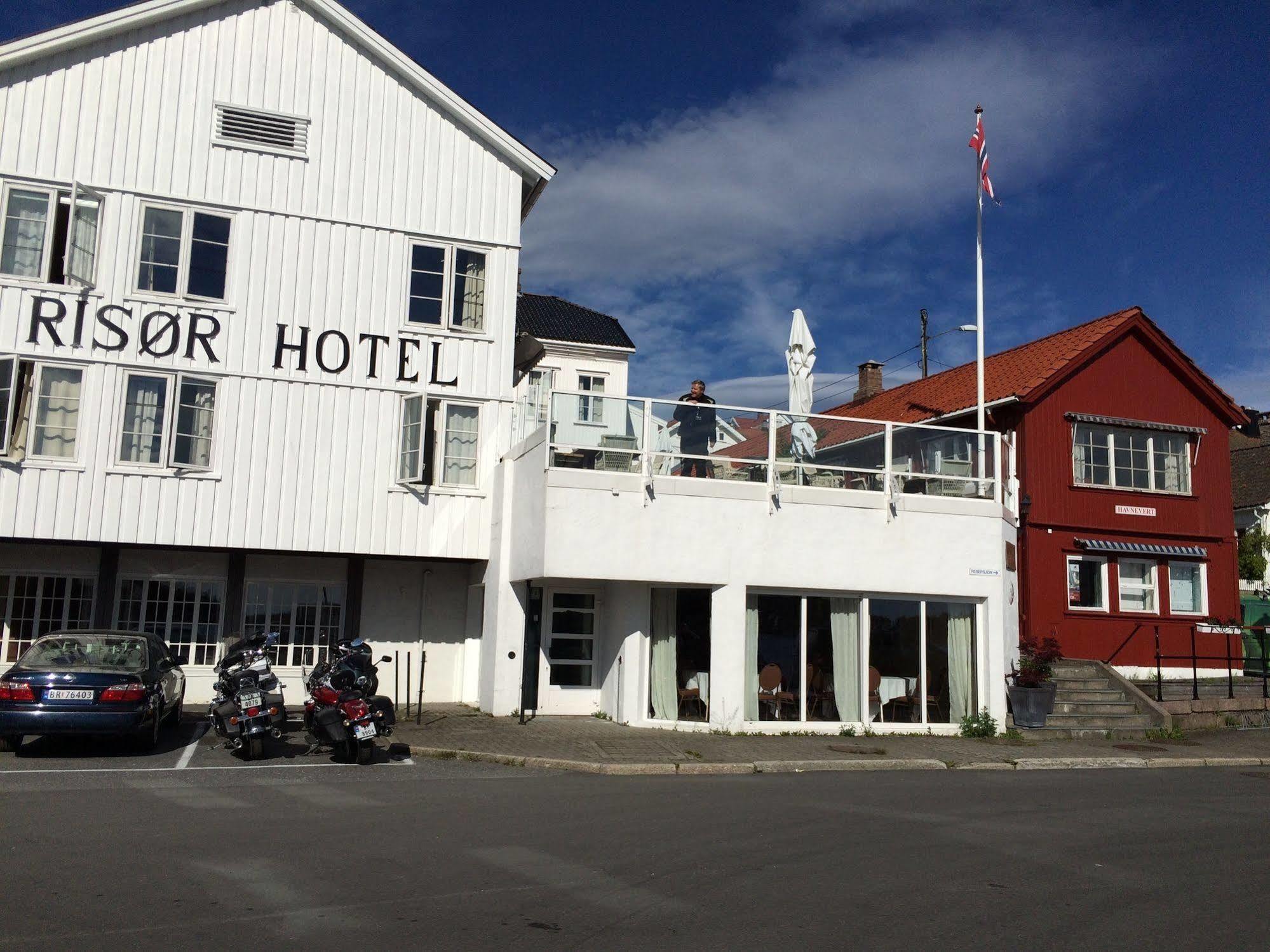 Risor Hotel Exteriör bild